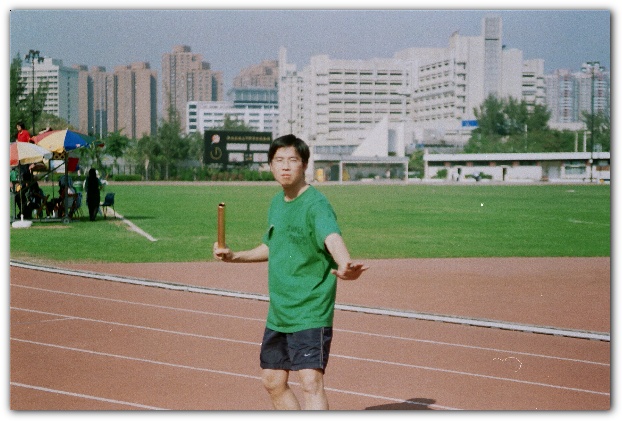 600x399 pixels (112K)
