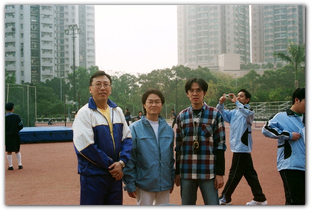 600x399 pixels (113K)