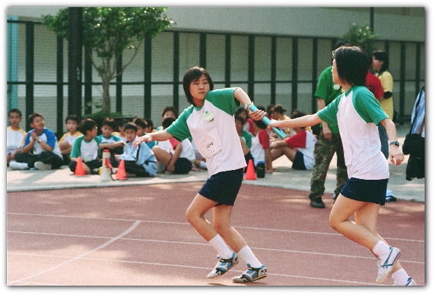 600x399 pixels (120K)