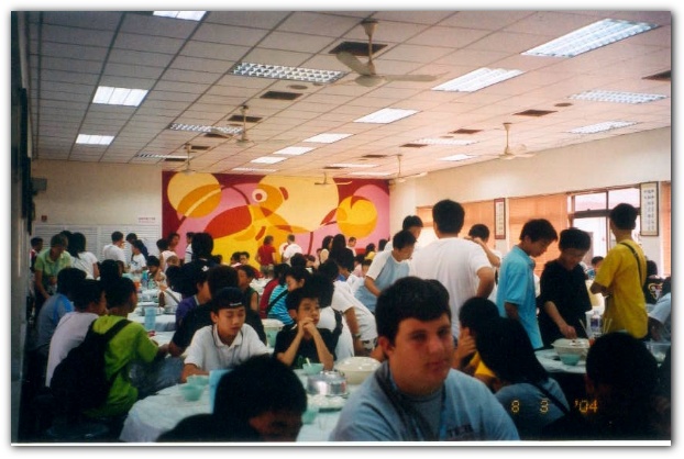 600x395 pixels (96K)